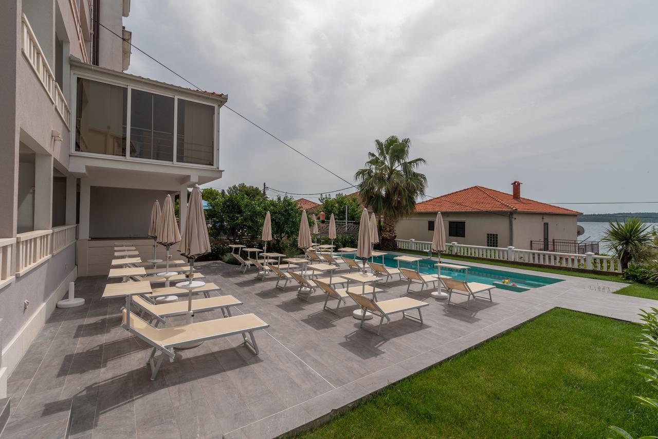 Villa Ana Trogir Exterior photo