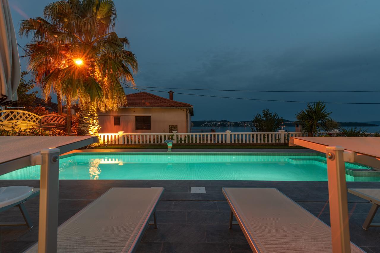 Villa Ana Trogir Exterior photo